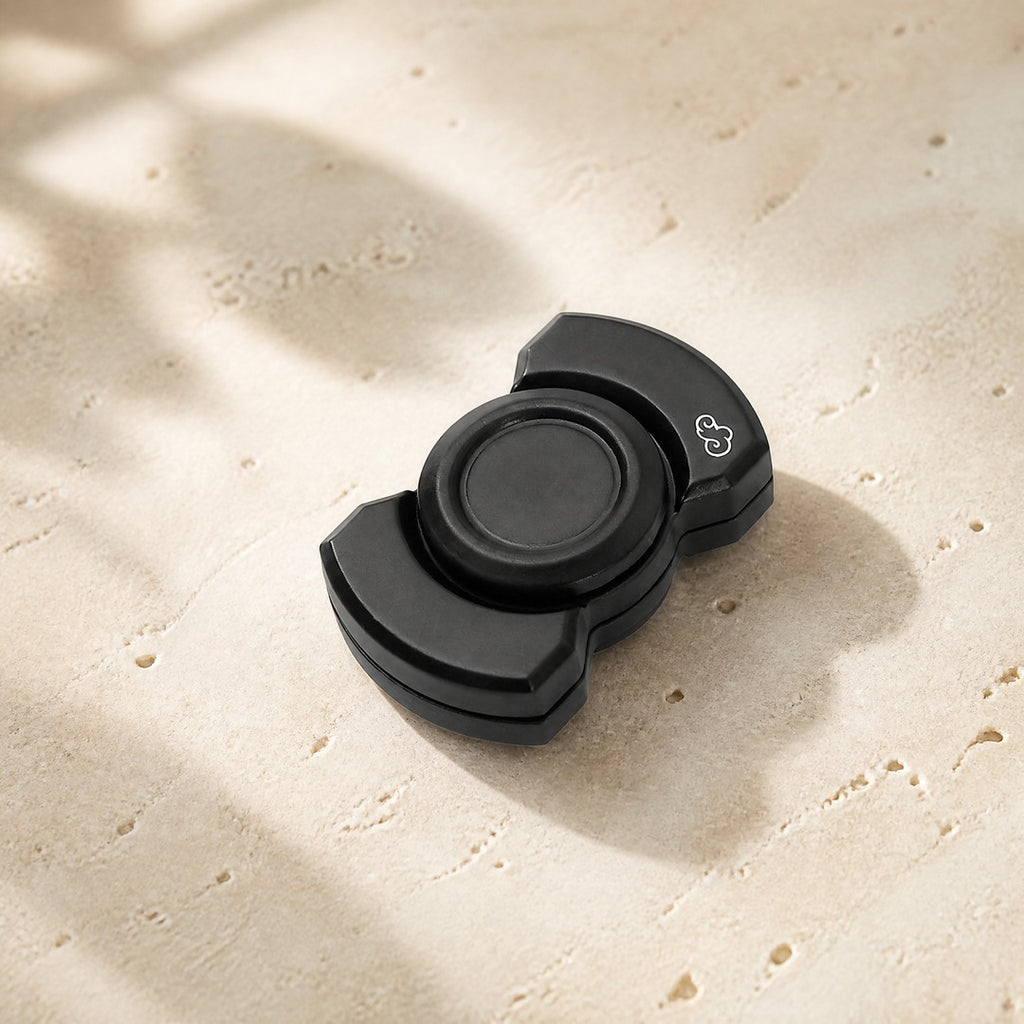 Bar fidget spinner social media square